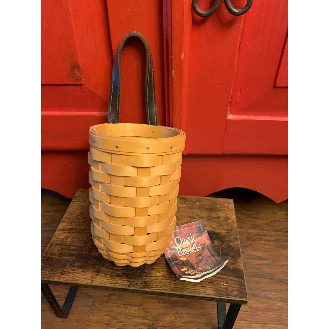 Longaberger 2002 Classic Small Gatehouse Basket Hanging Handle Collectible EUC
