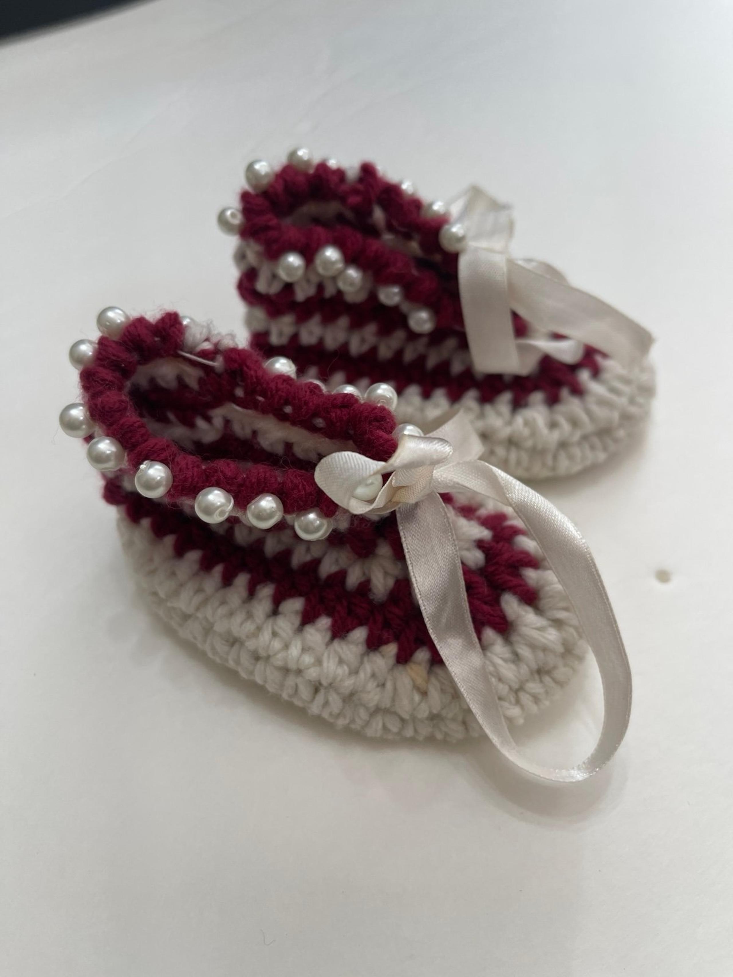 0-12 Months Old Ivory Handmade Baby Socks 100% Wool Baby Shower Gift Girl Or Boy