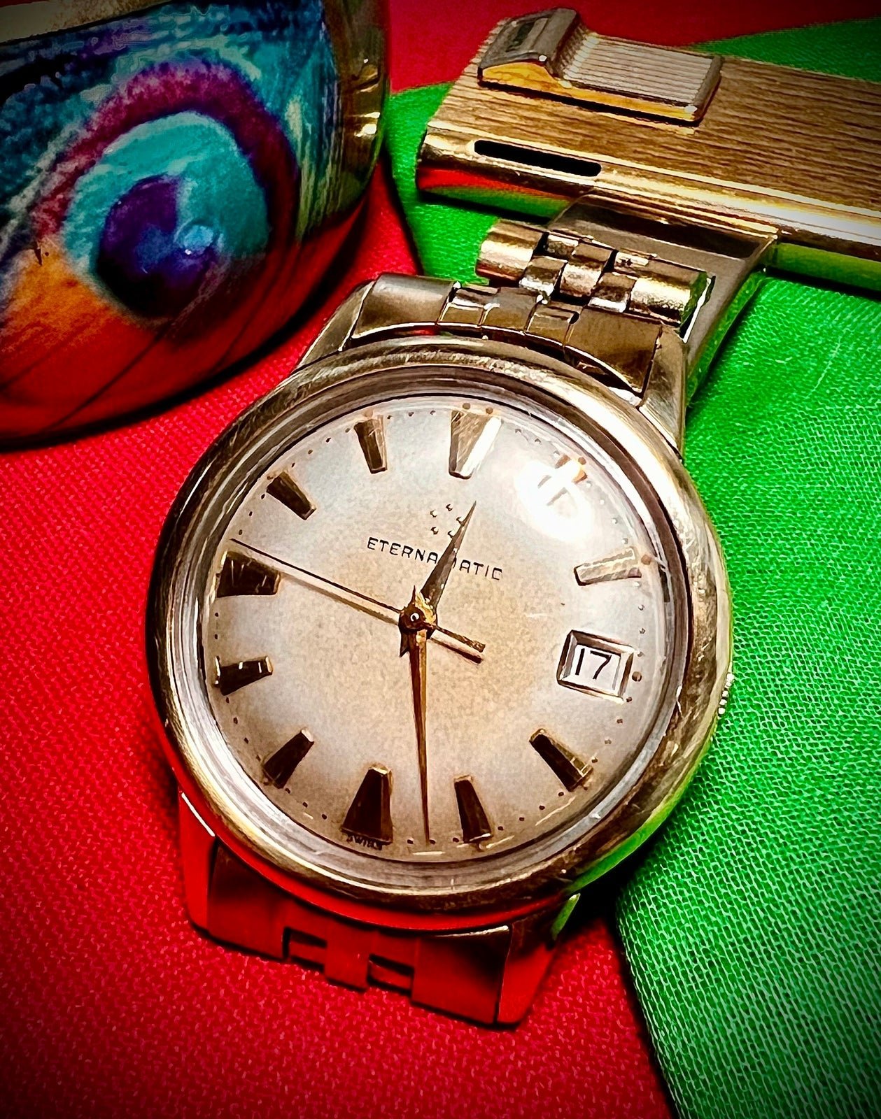 #974 Eternamatic watch Automatic 17 Jewls Adjusted at 2 position Gold filled