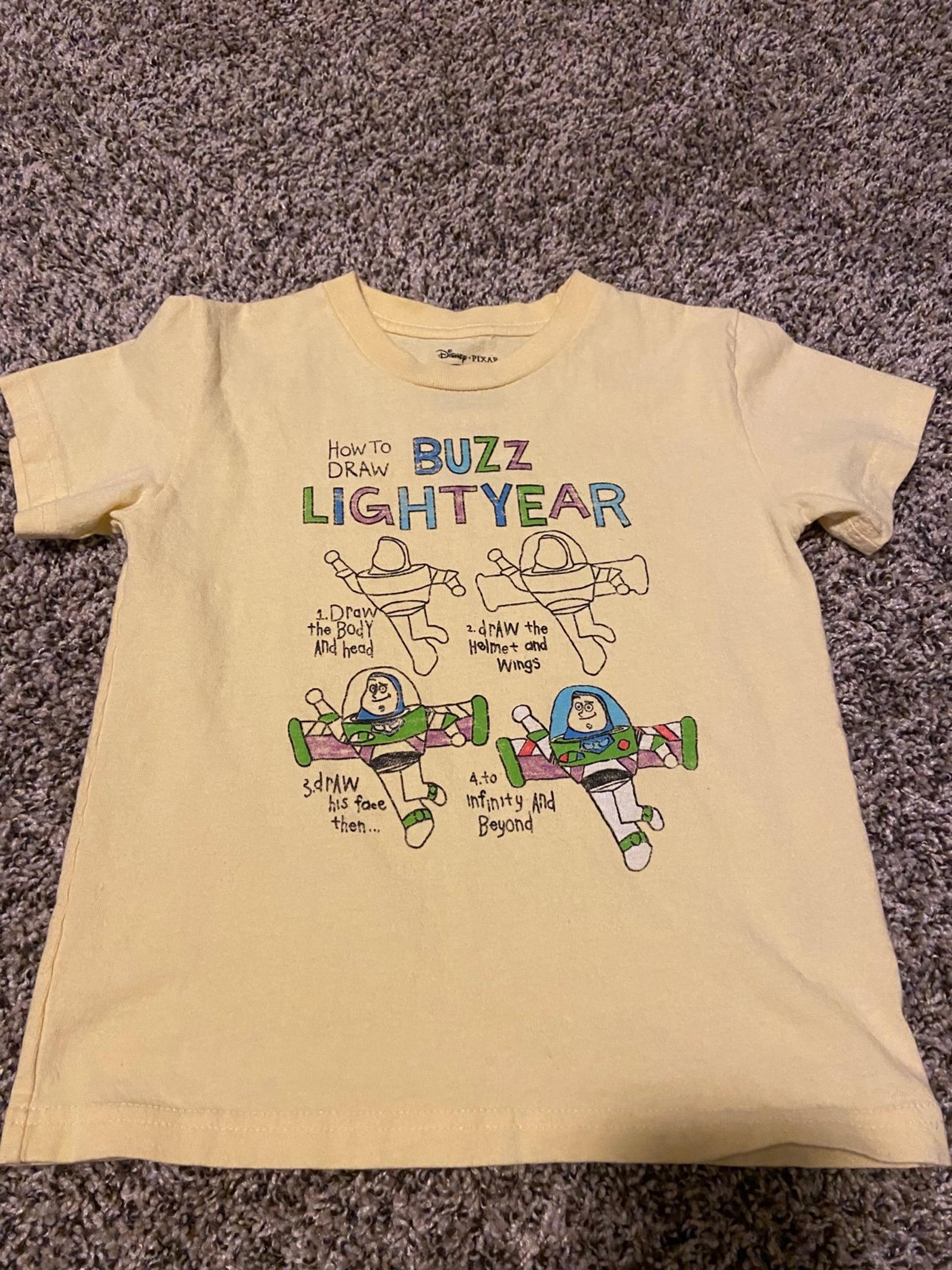 Buzz Lightyear size 6 short sleeve tee