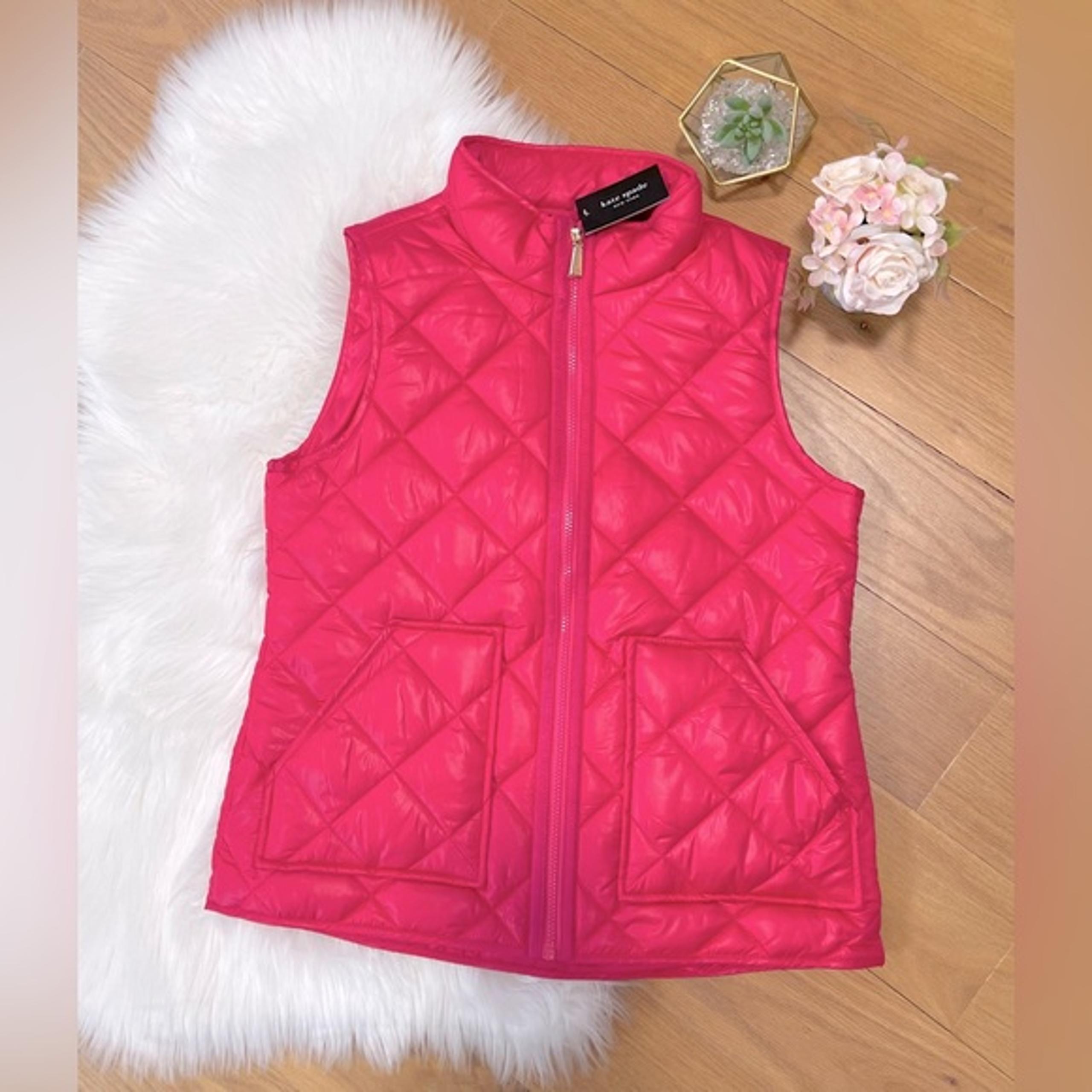 KATE SPADE New York Women’s quilted puffer vest pom pom pink hot pink and gold