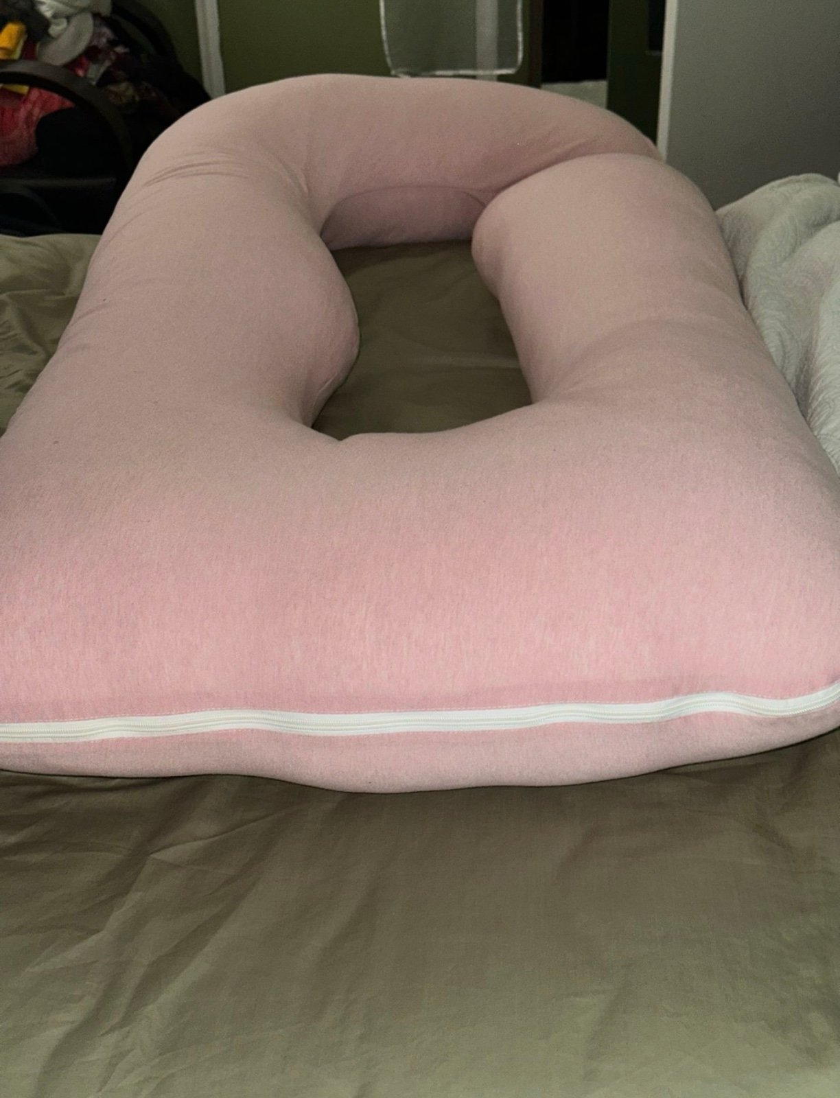 Pregnancy pillow