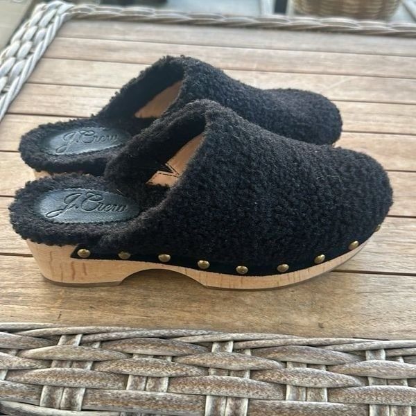 J. Crew Black Shearling Studded Women’s Clogs 6.5