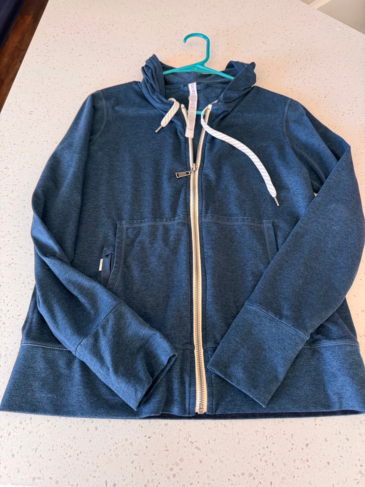 Vuori Halo Performance Hoodie