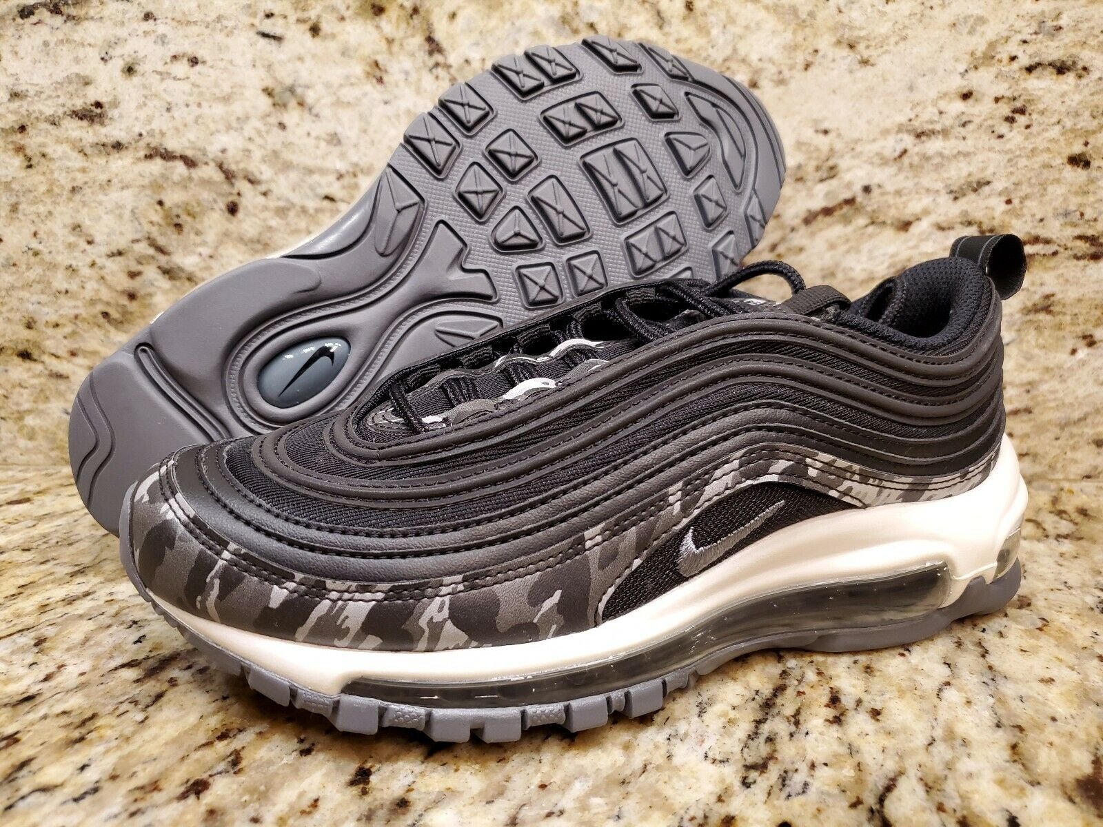 WMNS Nike Air Max 97 PRM Future Foward Size 6 Black White Camouflage 917646-005