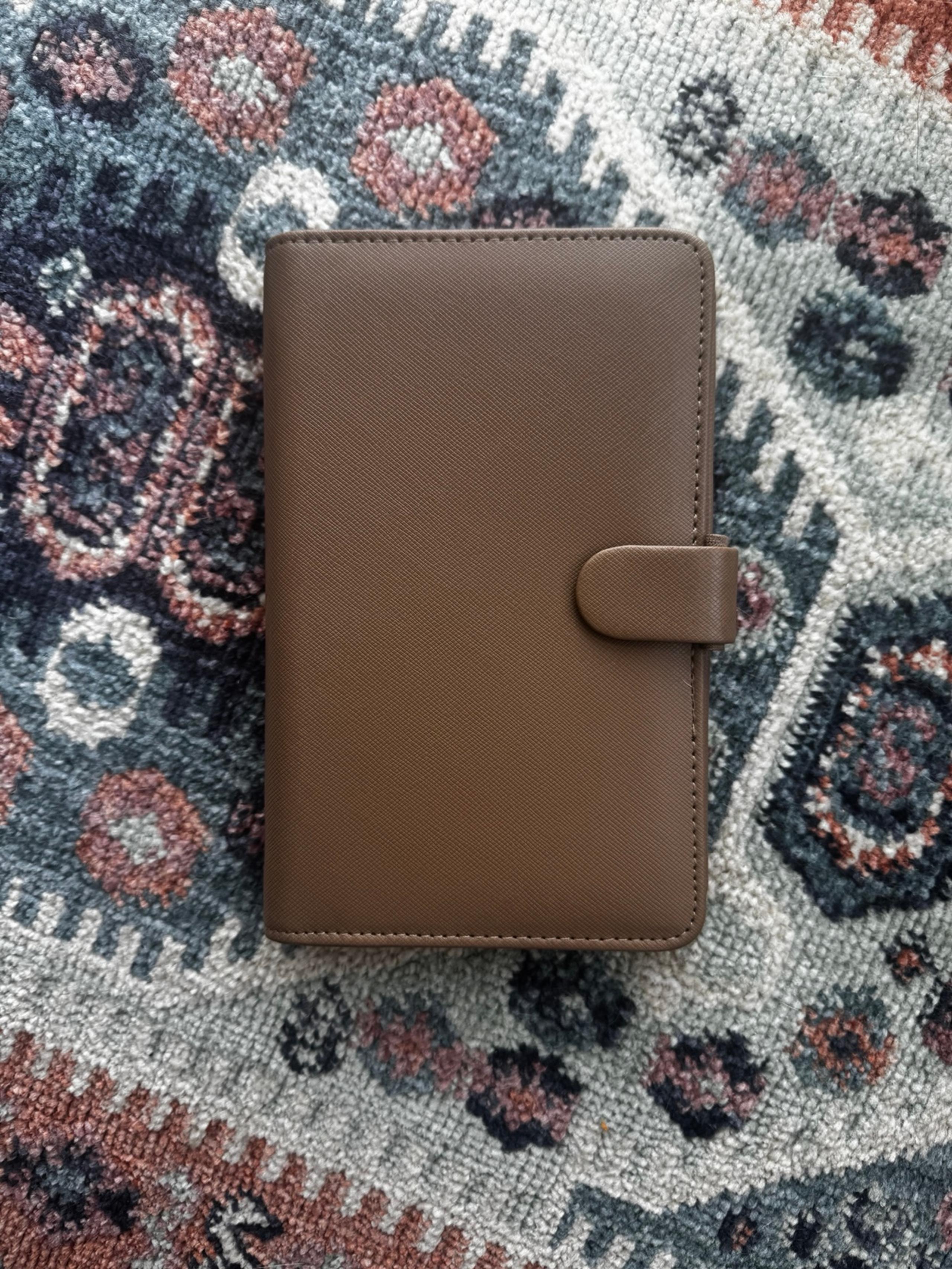 Filofax Saffiano Compact in Fawn, Personal Size