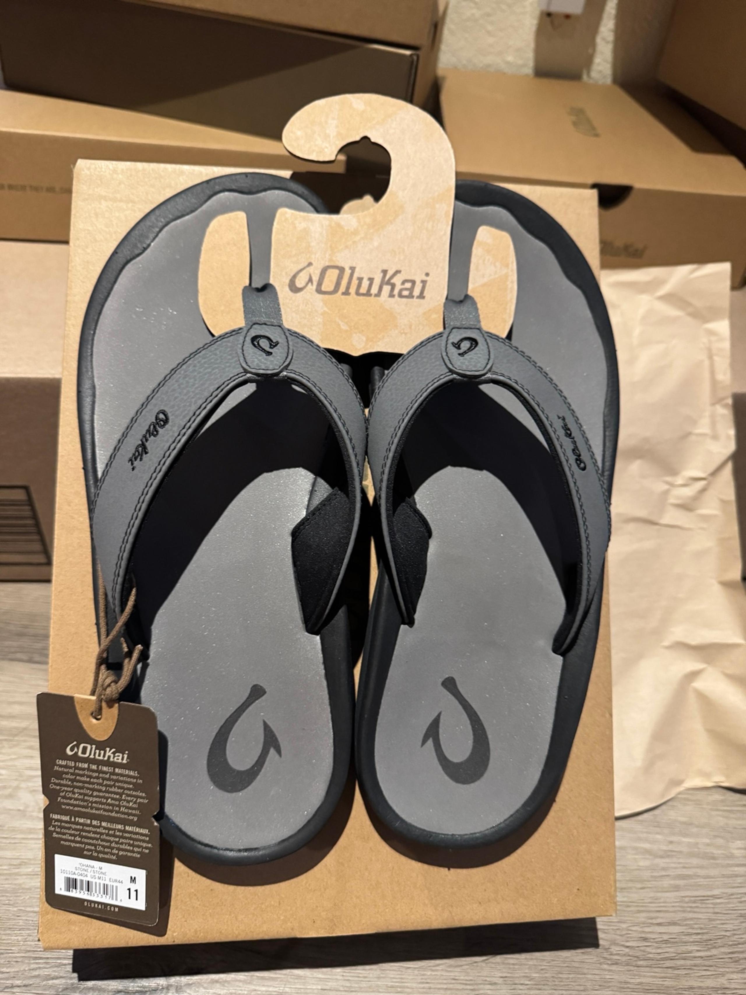 Olukai Ohana Stone Men’s Sandals Size 11