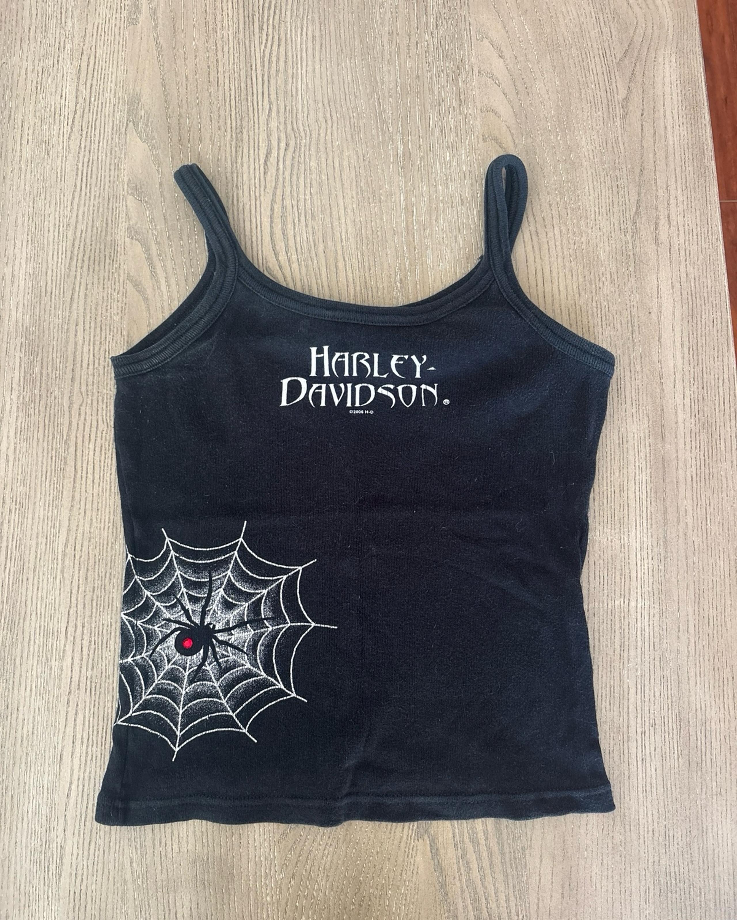 Harley Davidson Halloween 2006 Vintage black widow spider web Black Tank Top