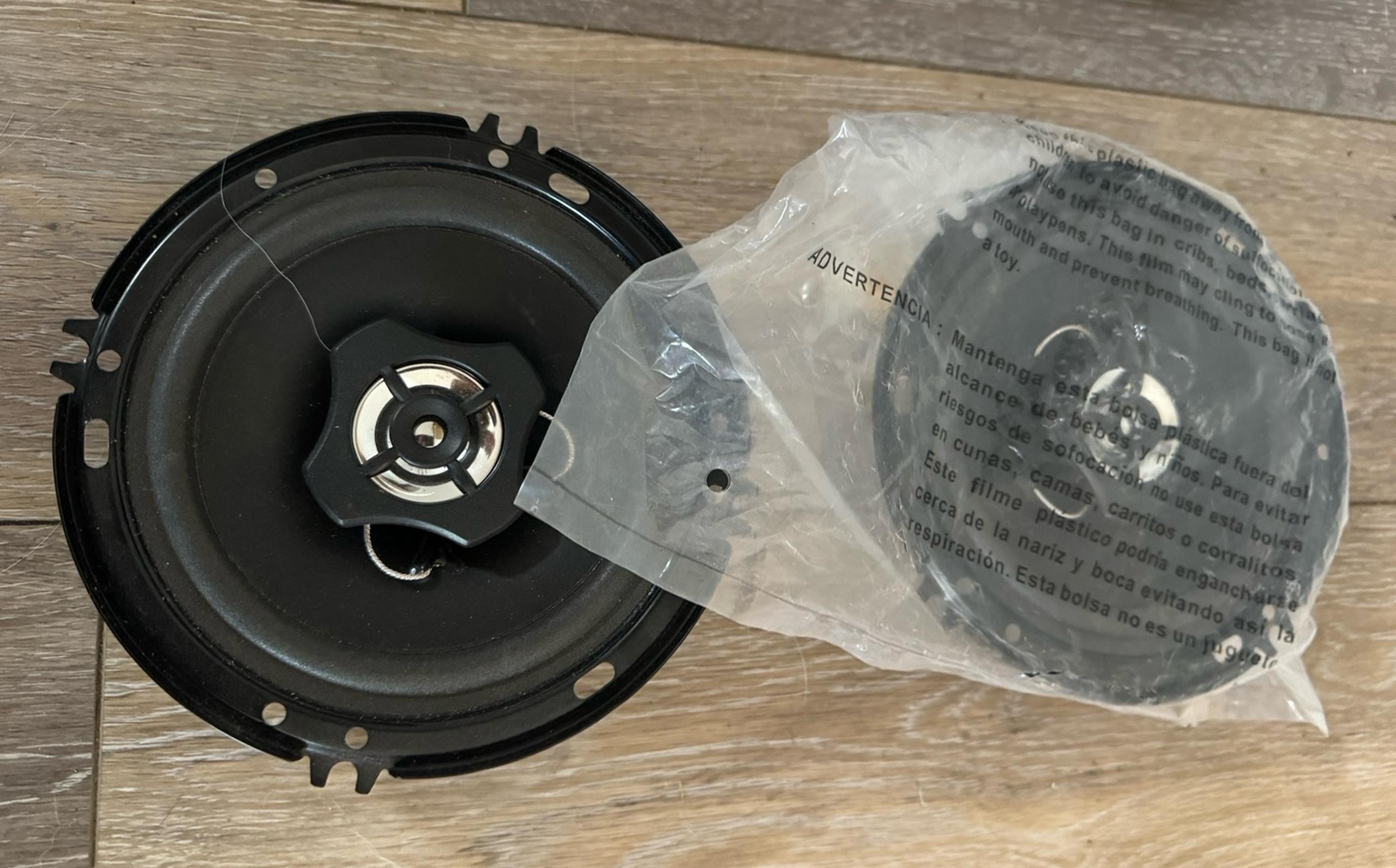 1Pair of Dual Electronics DCS265 6.5 Inch, 2 Way Car Speakers - 2 Total- New