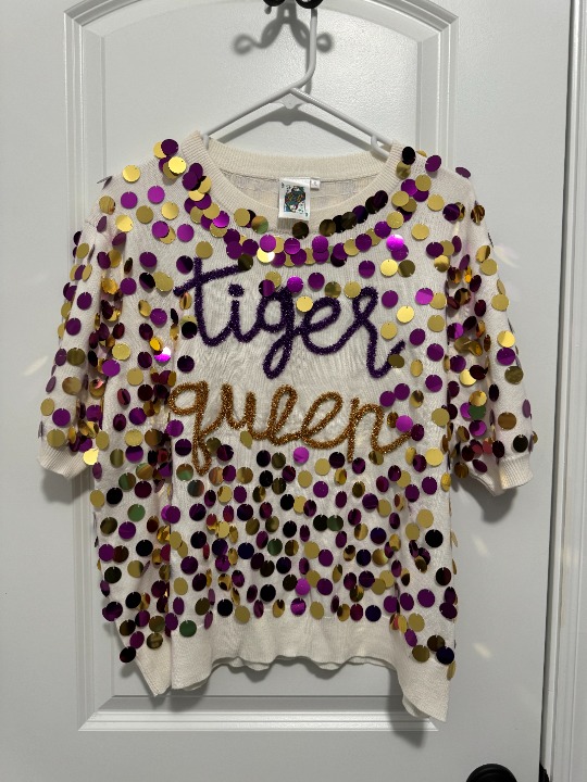 NWOT Queen of Sparkles Tiger Queen Sequin LSU short sleeve sweater Size L