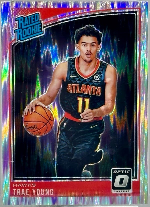 Trae Young 2018 Contenders #142 Rookie Ticket Auto (Ball at