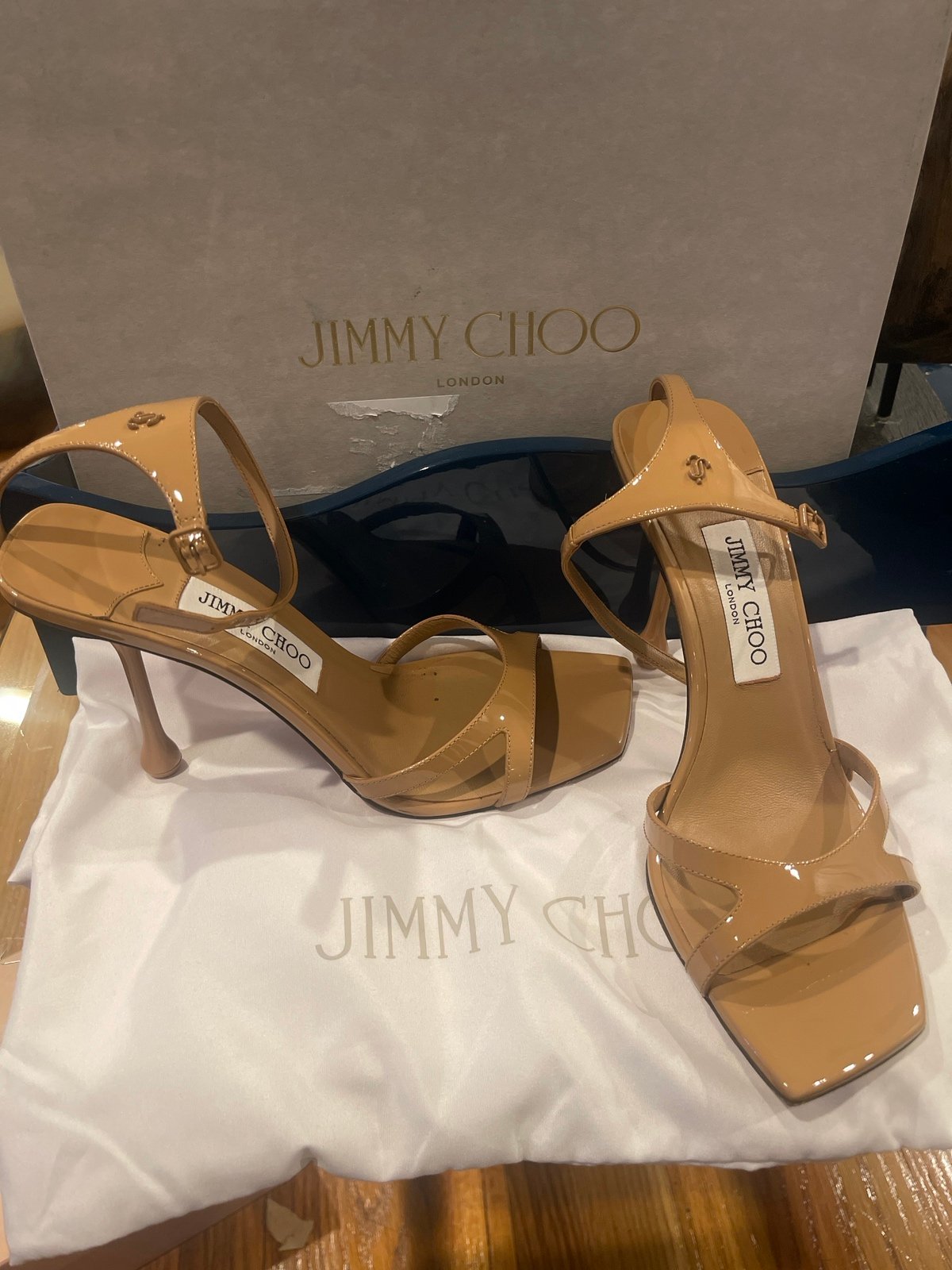 jimmychoo Ixia Patent Leather 95MM Sandals 38