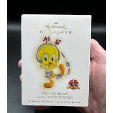 Brand New! 2009 Hallmark Wuv My Tunes! Tweety Looney Tunes Ornament -29D