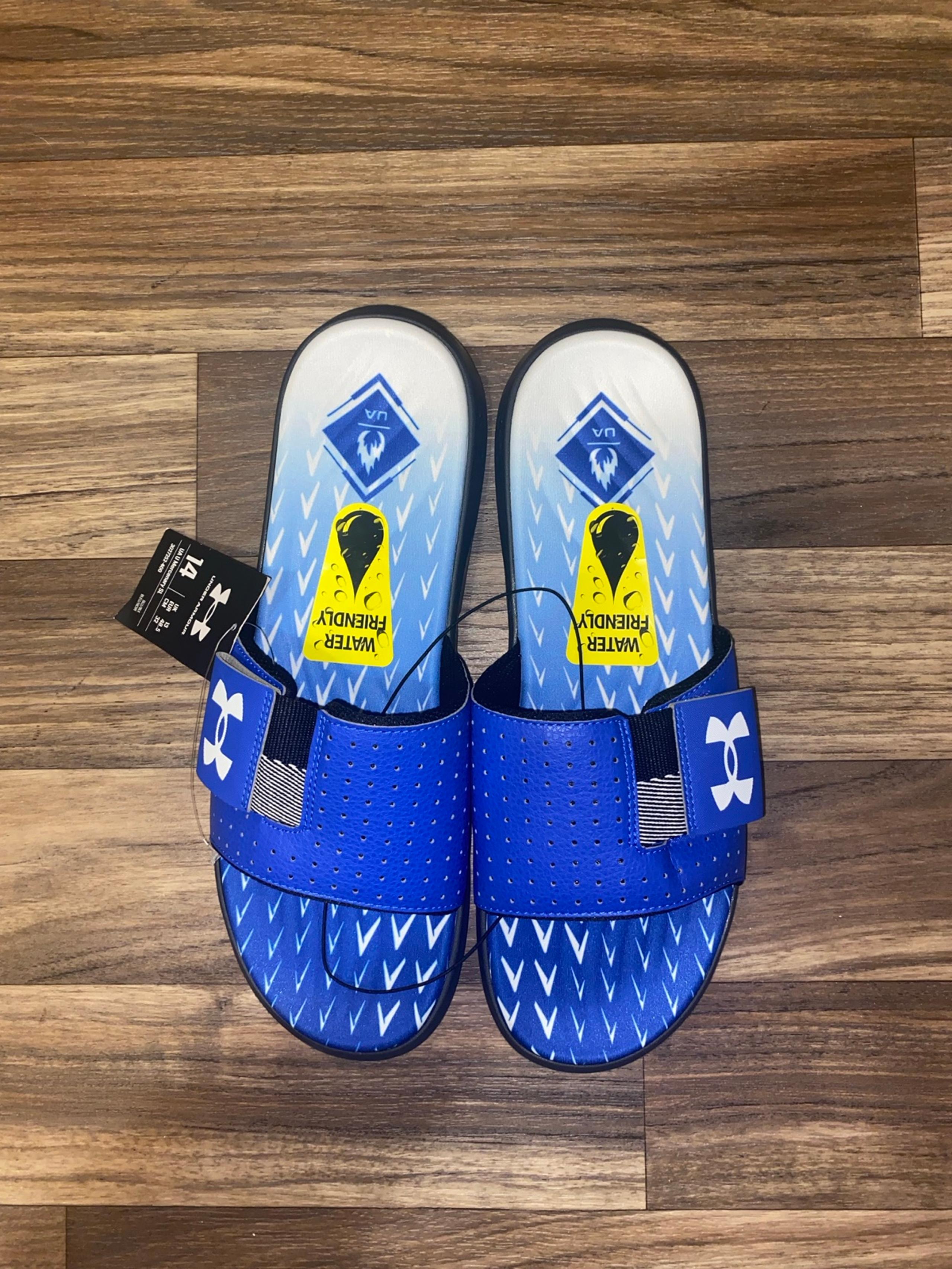 Men’s Size 14 Under Armour Slides (Sandals)