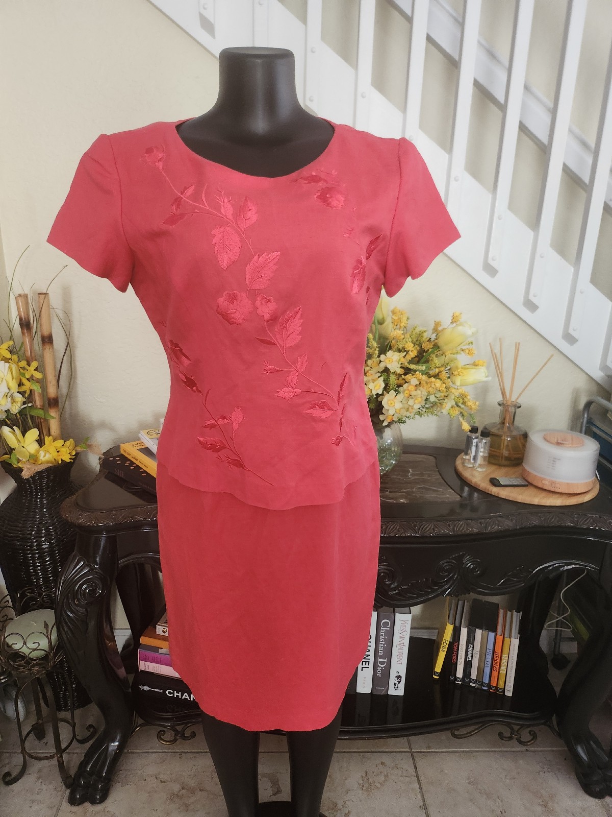 Laura Fantini Linen Embroidered Dress size 12 NWOT