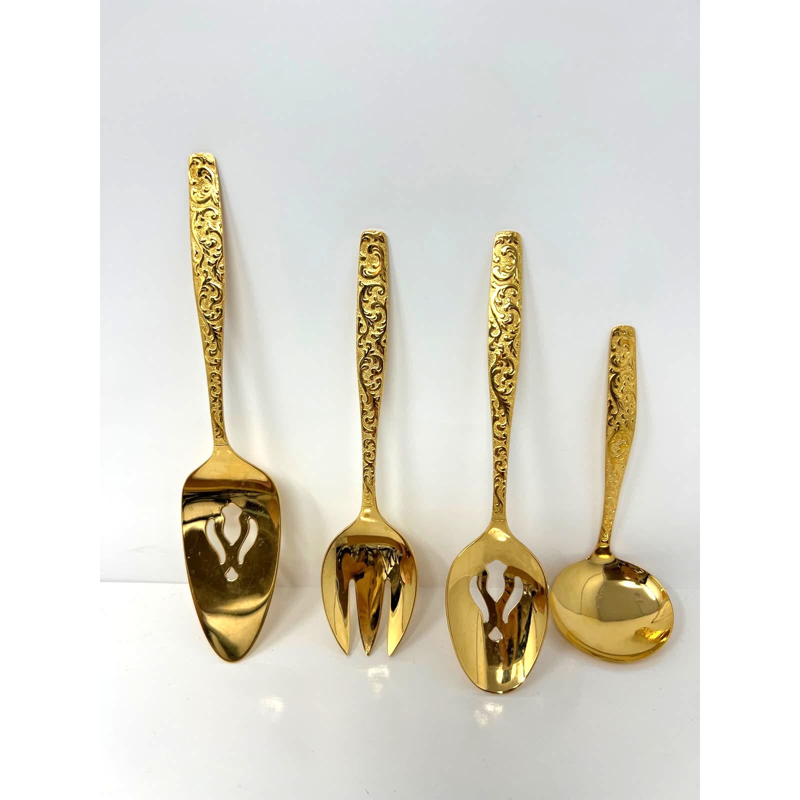 American Golden Heritage Gold 4 pc. Serving Set