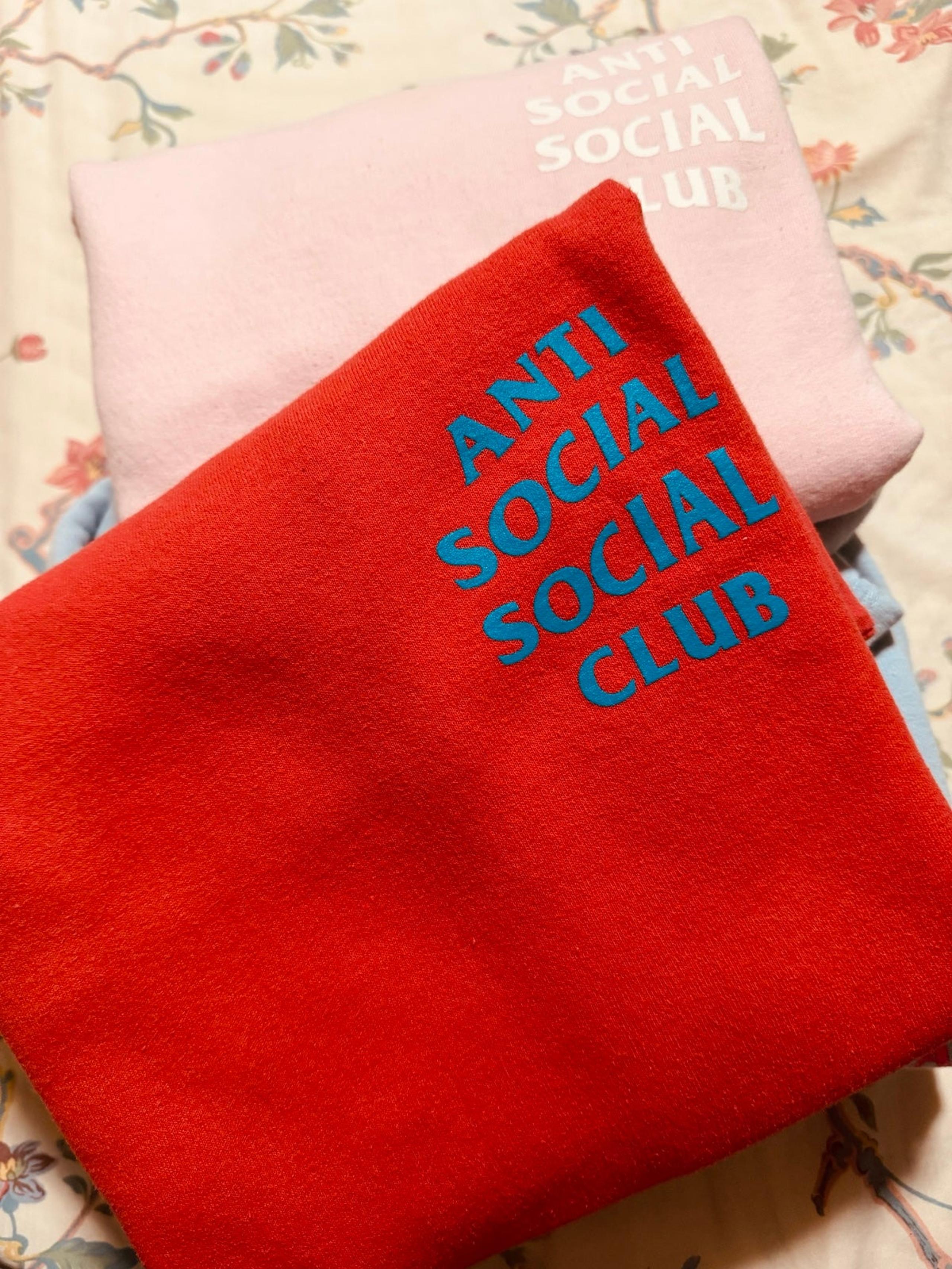 Anti Social Social Club Sweaters and Hoodie (3)