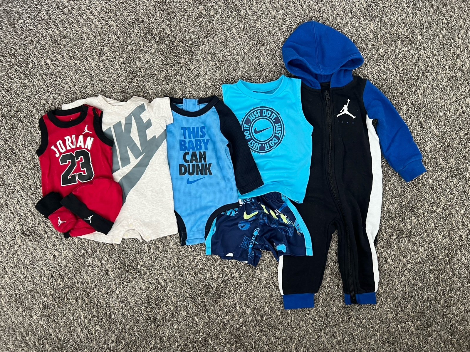 Nike + Jordan Baby Set