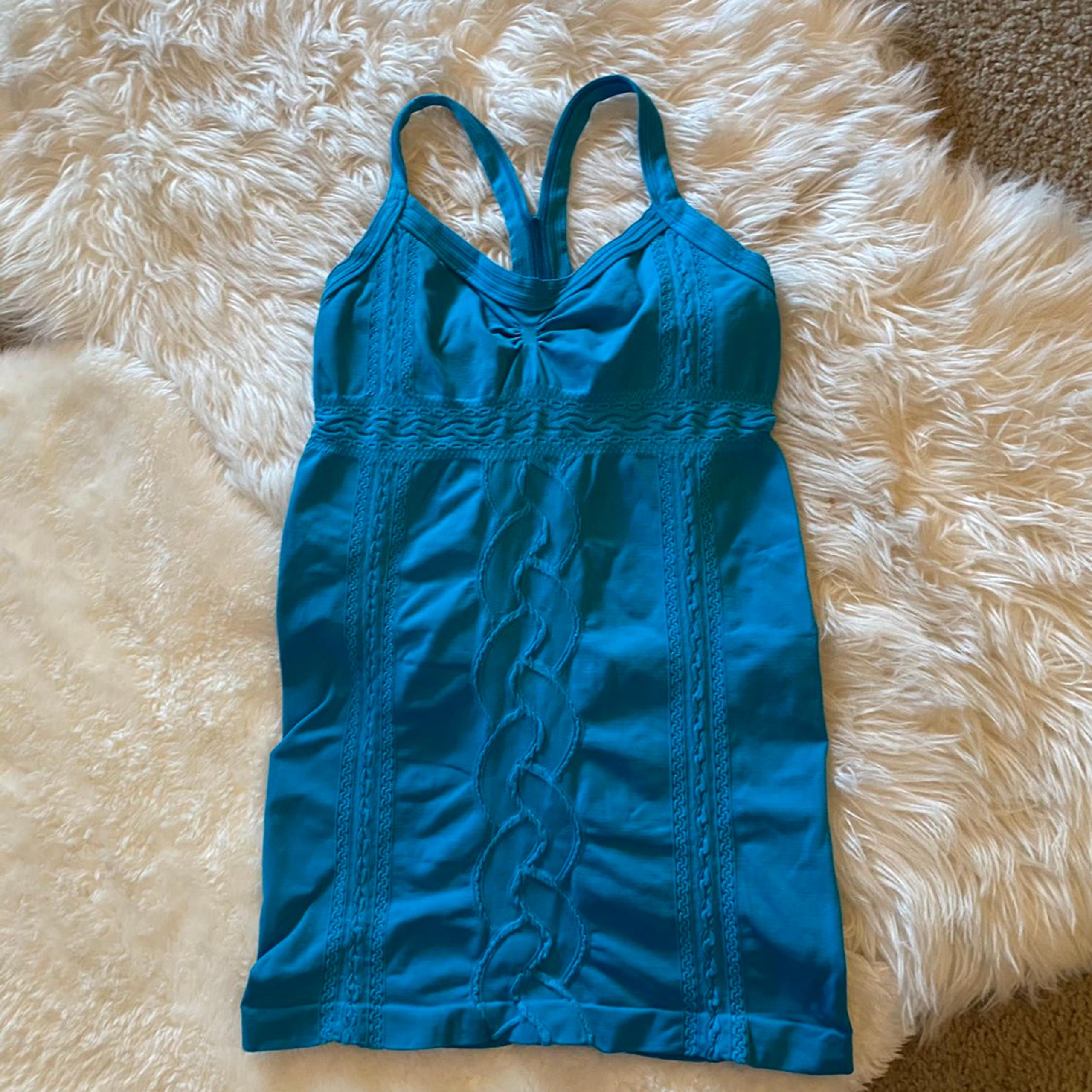 Zella top