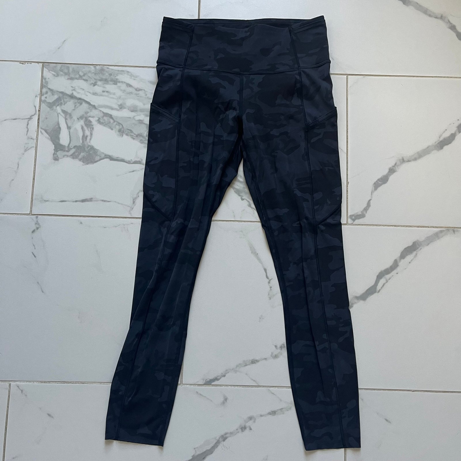 Lululemon fast + free 7/8 length legging camo print 6