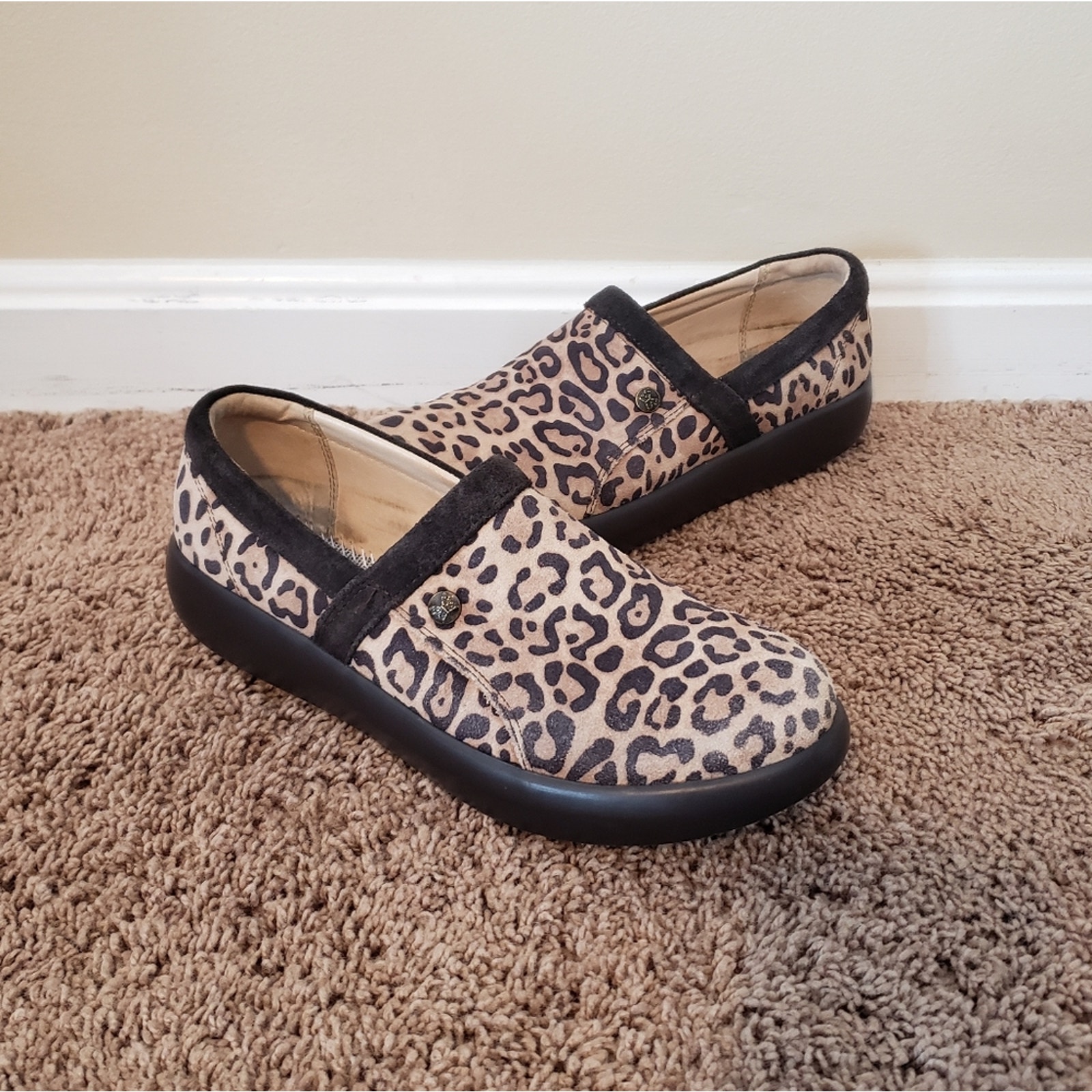 Alegria emry savage shoe animal print nursing comfort shoe tan leather 40