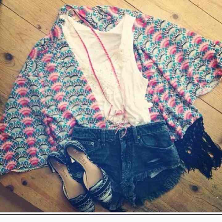 LF kimono NWT