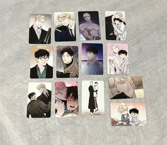 Roses and Chamagne the pack Photocards
