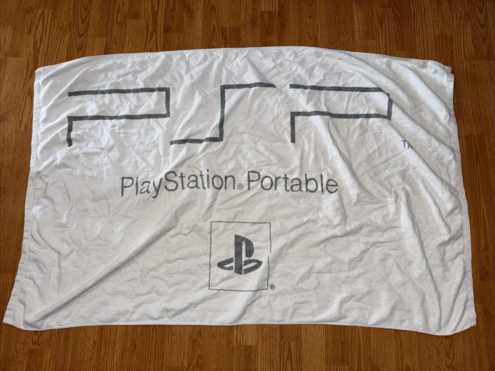 Playstation PSP Playstation Portable White Bath towel Cotton RARE Beach Gray