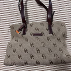 Dooney bourke 3 Likes signature Medium Handbag canvas