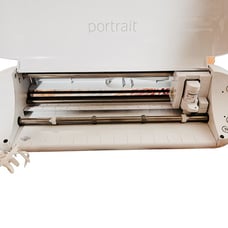 Silhouette Portrait 3 Machine and accessories