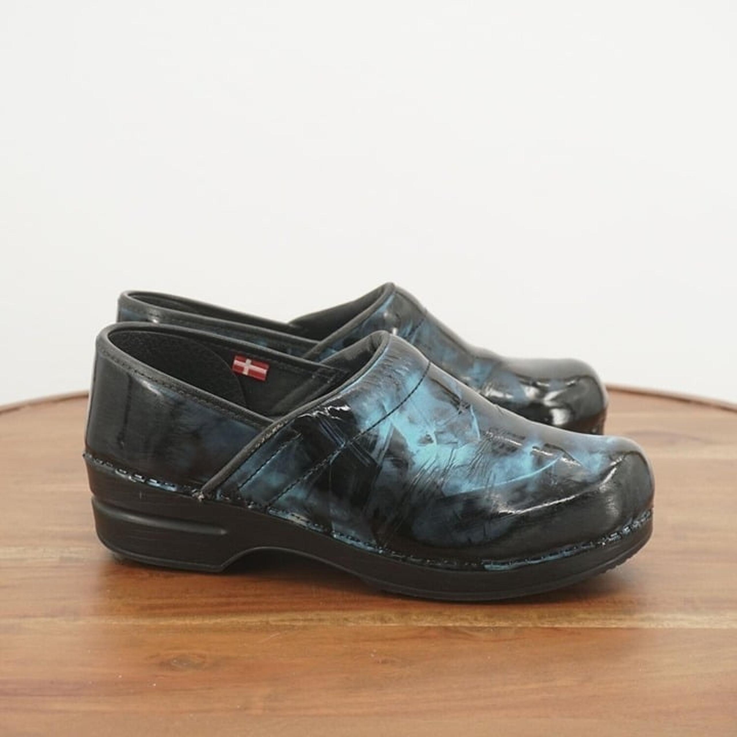 Sanita Womens Nursing Clogs Shoes Slip On Blue Marbled Patent Leather 38EU / 7US