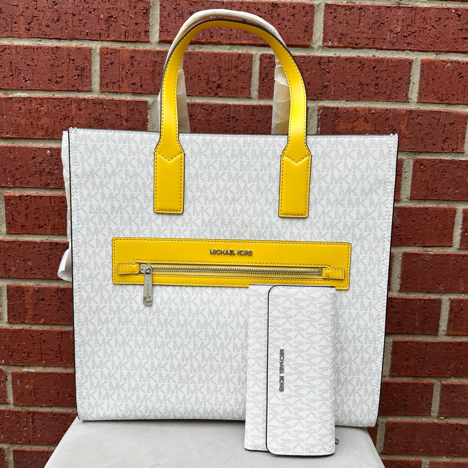 Michael Kors Kenly tote and wallet