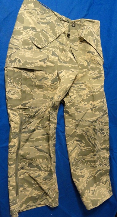 szSM/SHORT NEW GORE-TEX PANTS ALL PURPOSE ENVIRONMENTAL ABU TIGER STRIPE SV 3004