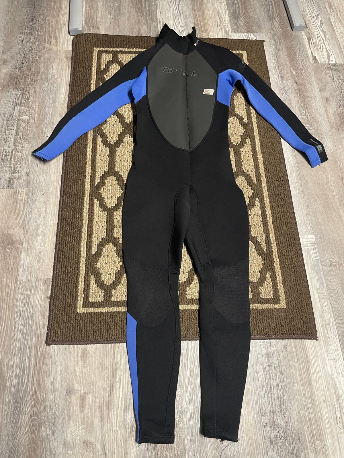 O’Neill 3/2MM Men’s Small Back Zip Full Wetsuit