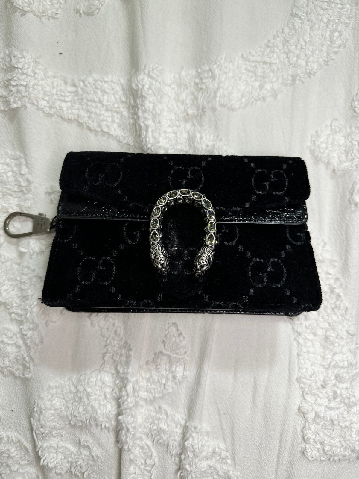 Gucci dionysus shoulder bags
