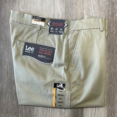 NWT Men's Lee Performance Series Extreme Comfort Tri-Flex Flat Front Pants