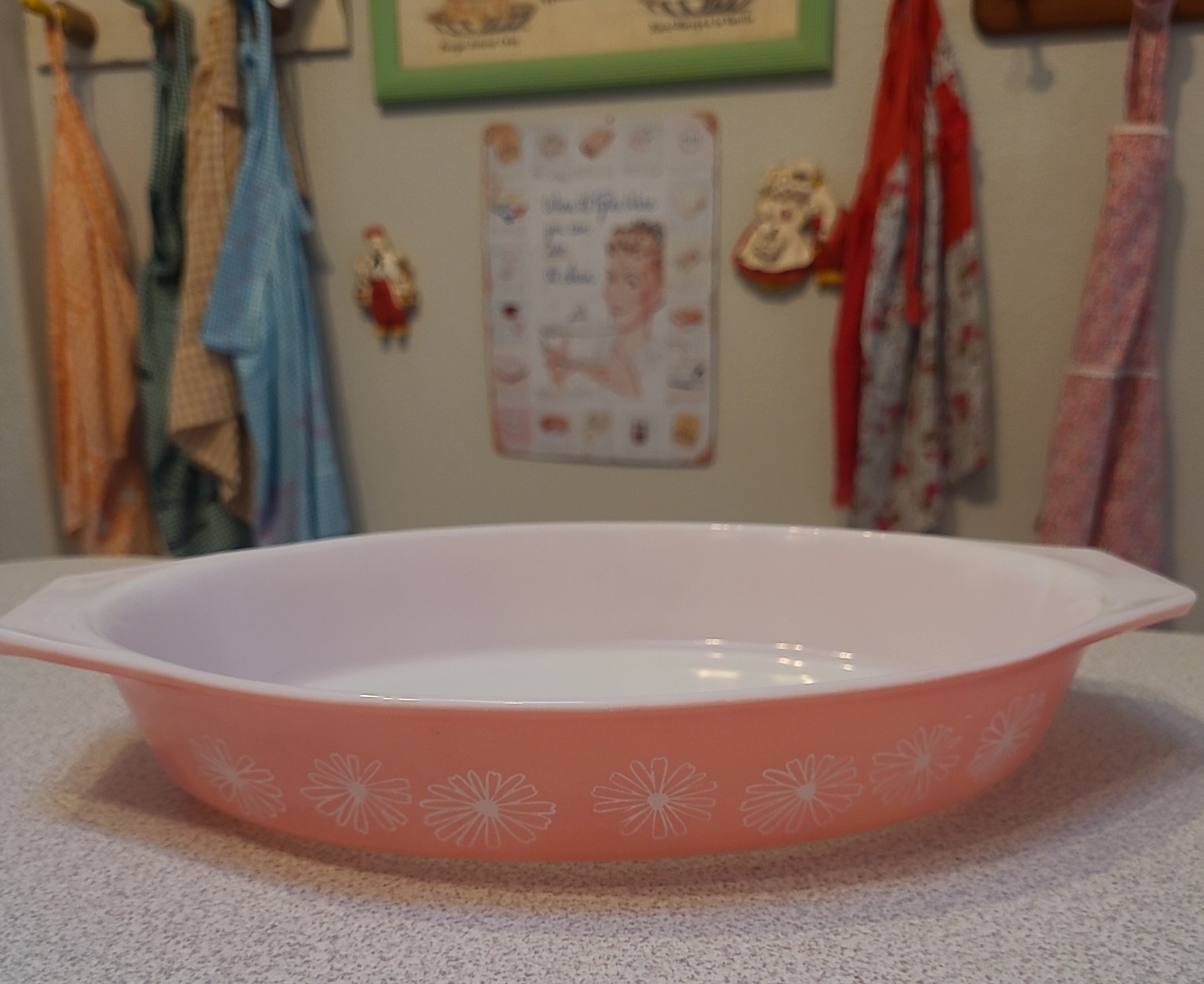 Pyrex Pink Daisy