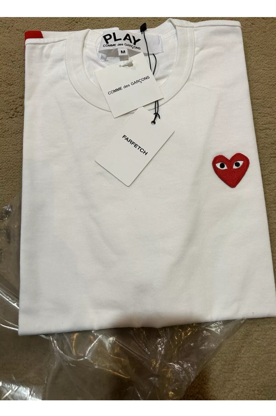 PLAY Comme des Garcons Heart-shaped Medium T-shirt