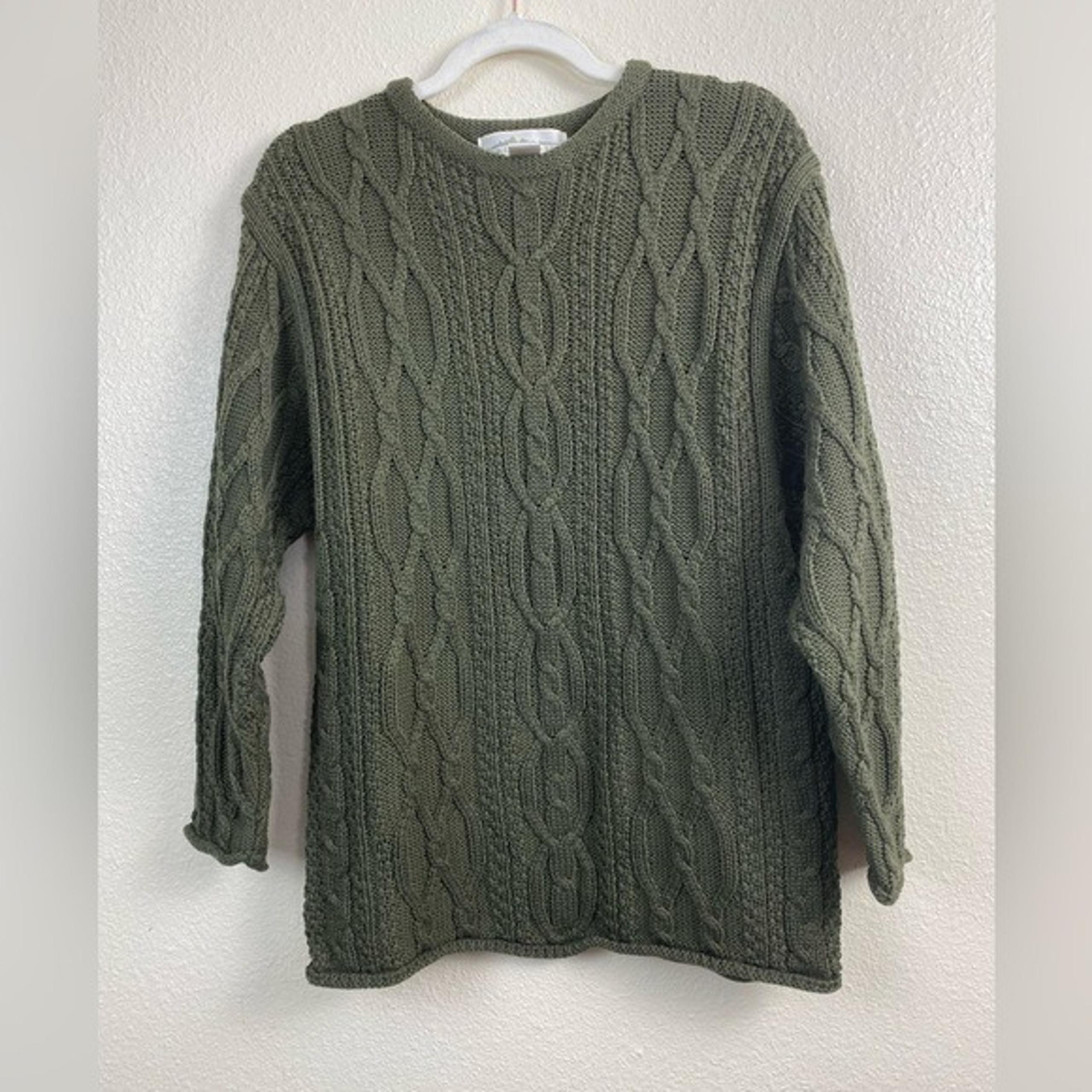 Vintage Patagonia Wool Cable Knit Green White Label cozy Sweater Women’s Medium