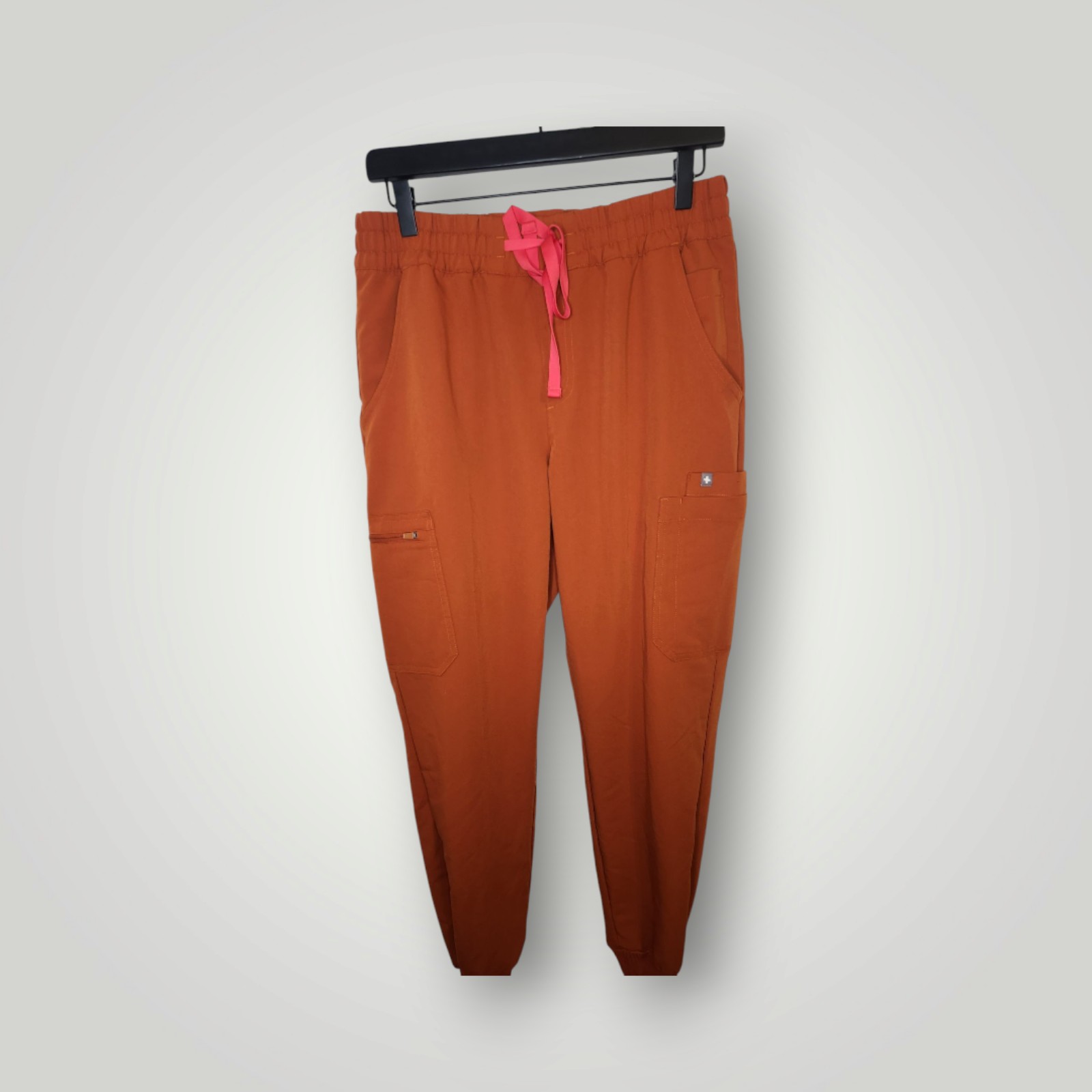 Figs technical collection Orange Zamora Jogger Scrubs style 1001101 Size M