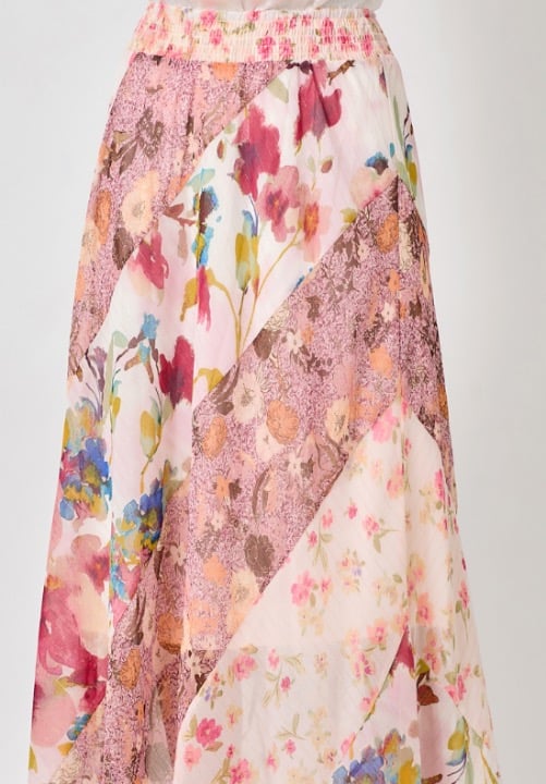 NWT Mystree pink print skirt. Size L