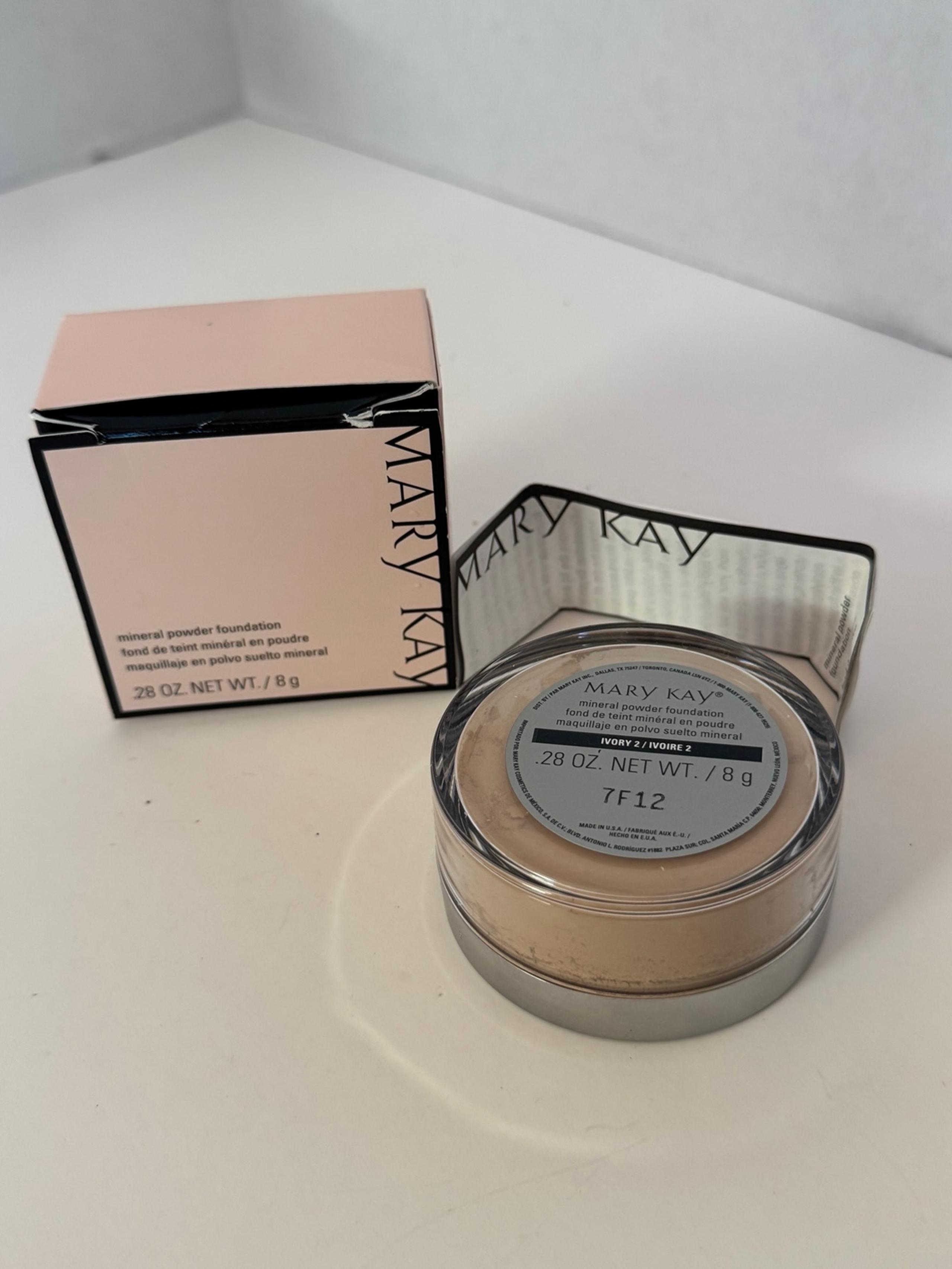 Mary Kay mineral powder foundation Ivory 2 #040985 Discontinued NEW