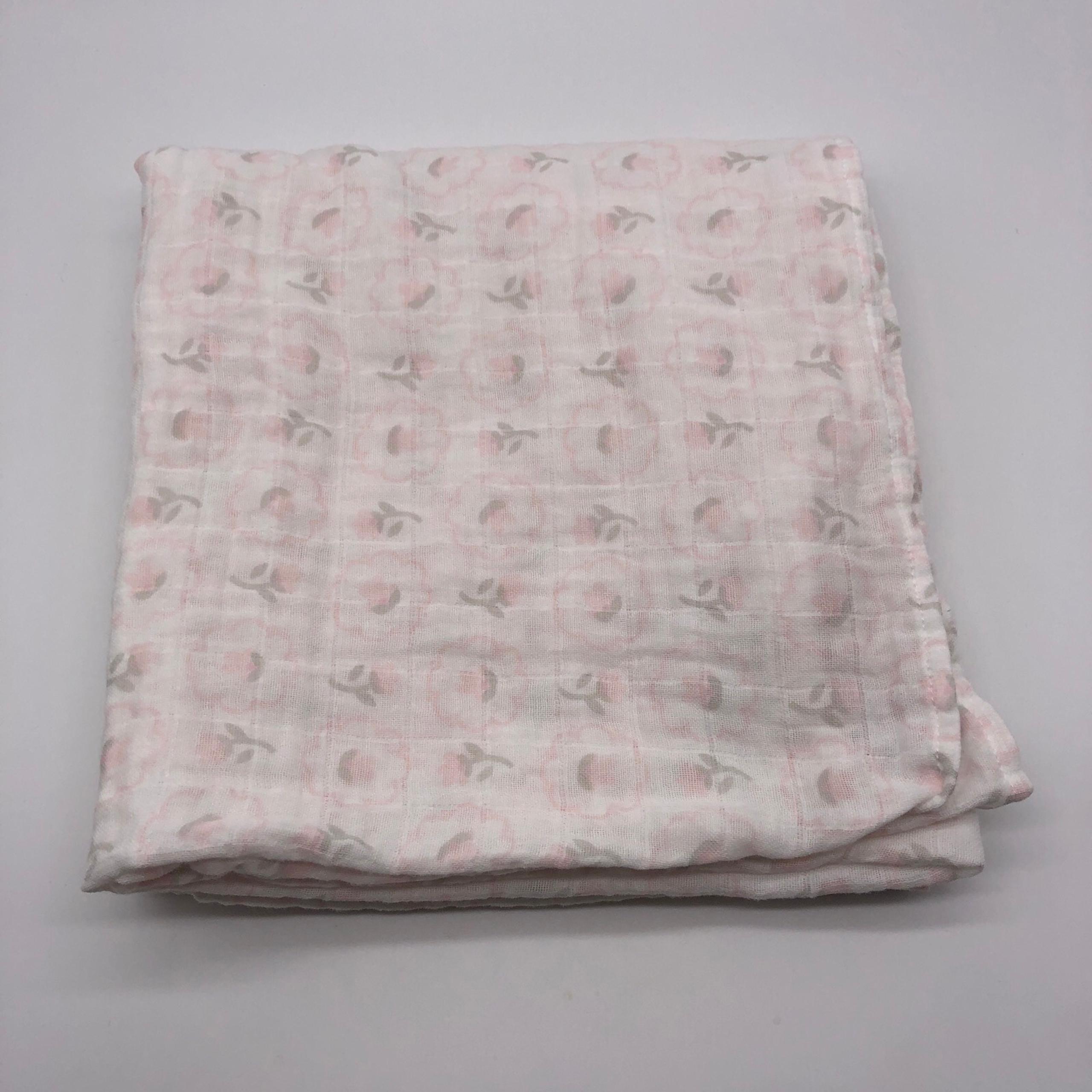 Swaddle Designs Pink And White Flowers 1-2-3 Swaddle For Babies 44x42