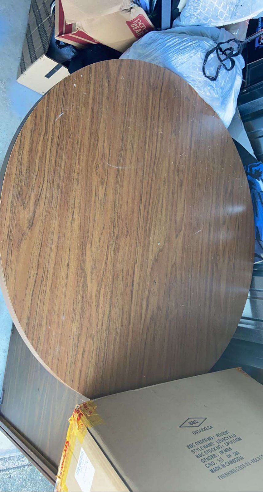 kitchen table and chairs