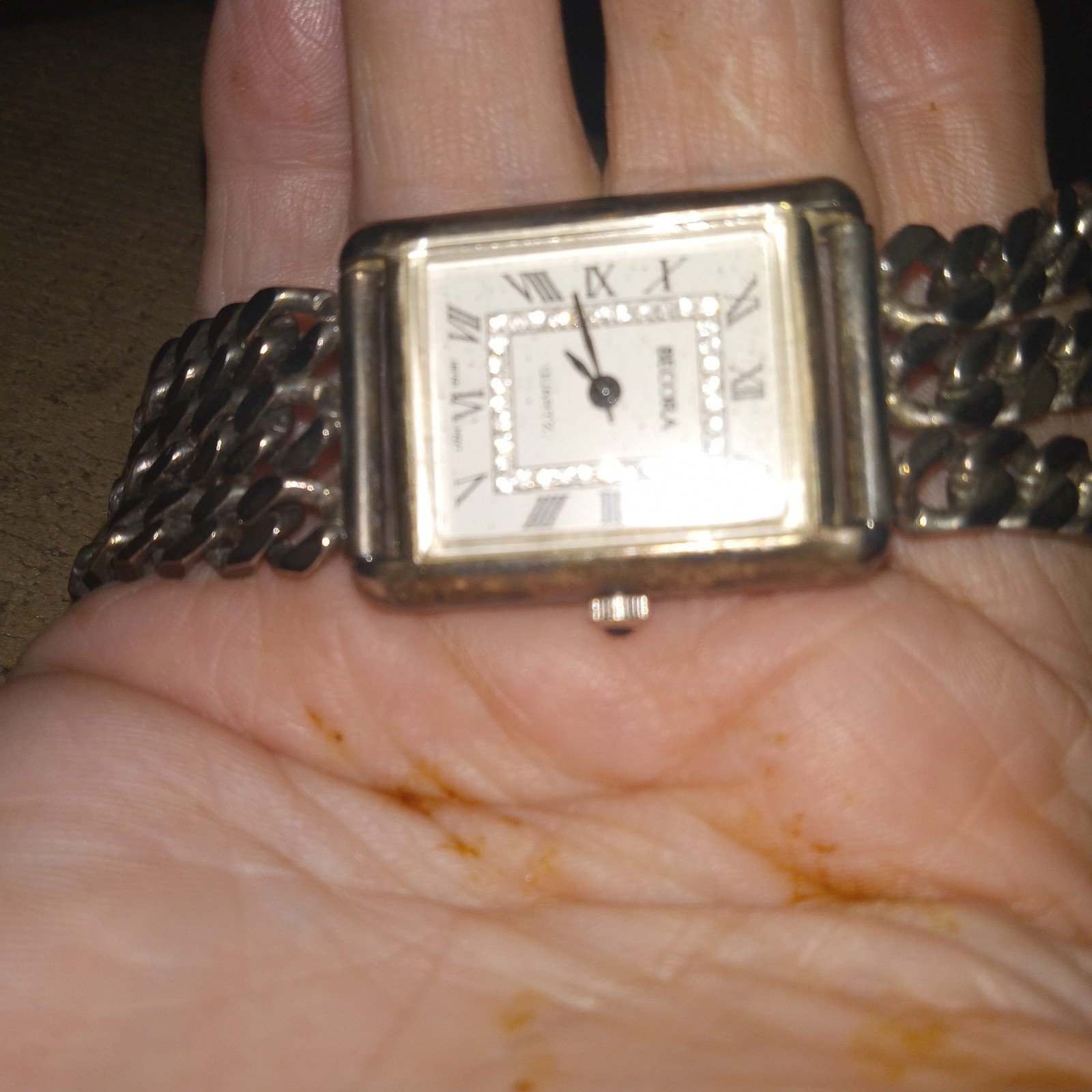 Ladies Becorra Chain Watch just needs a battery