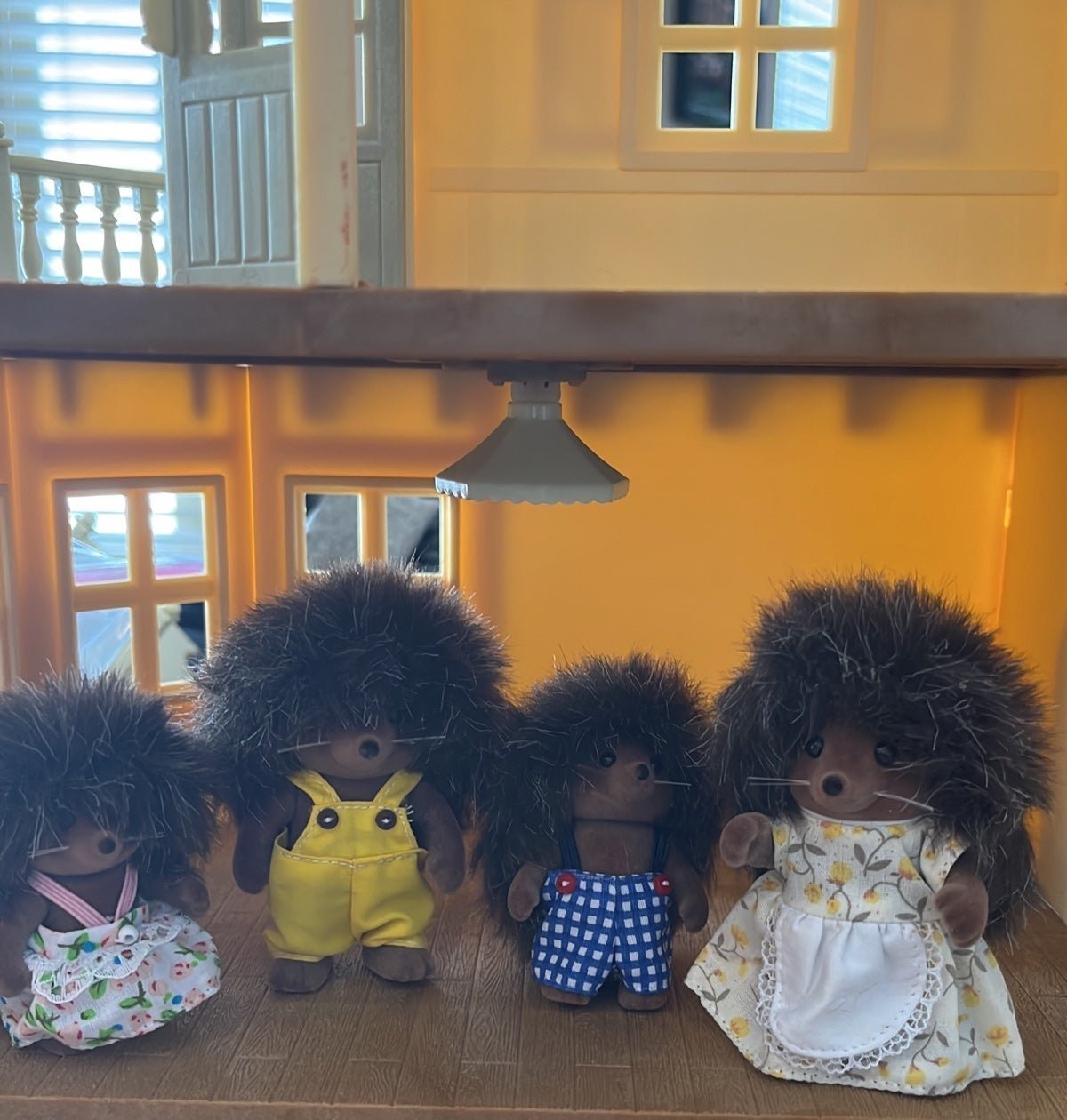 Calico Critters, Pickleweeds Hedgehog Family