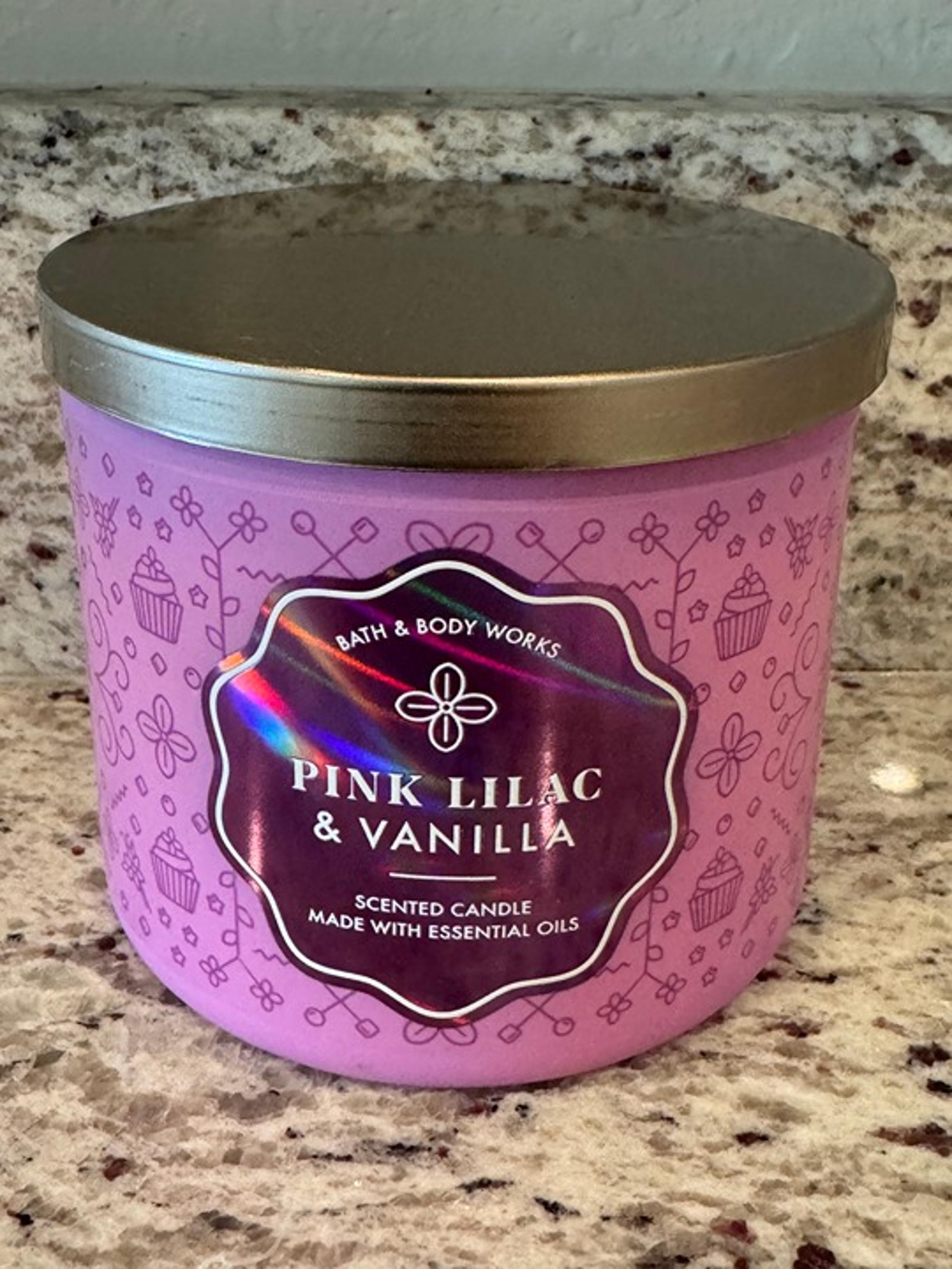 BBW Pink Lilac & Vanilla Candle