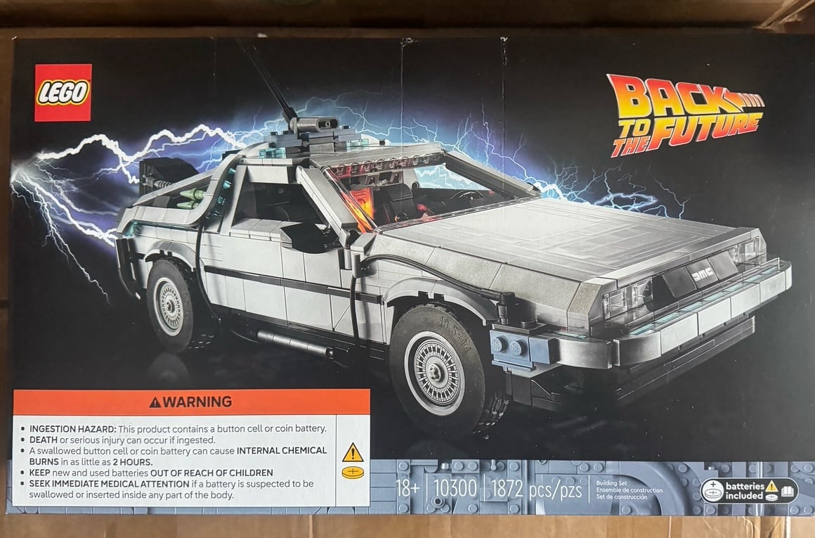 LEGO Icons Back to The Future Time Machine 10300, Model Car Building Kit