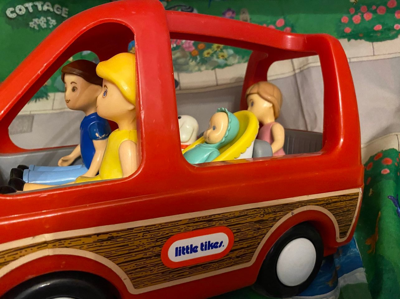 Little Tikes Van with Family VTG HTF