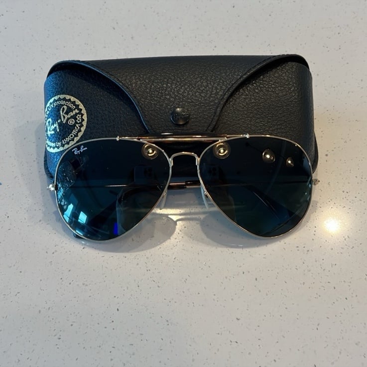 Ray-Ban Aviator Sunglasses